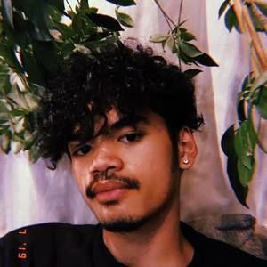 Meet your Posher, Enrique